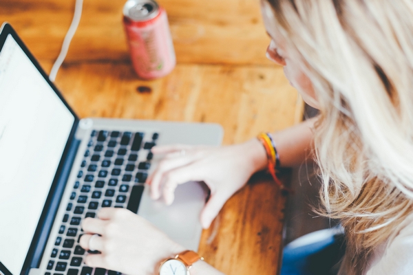 Trois bons réflexes sur les réseaux sociaux