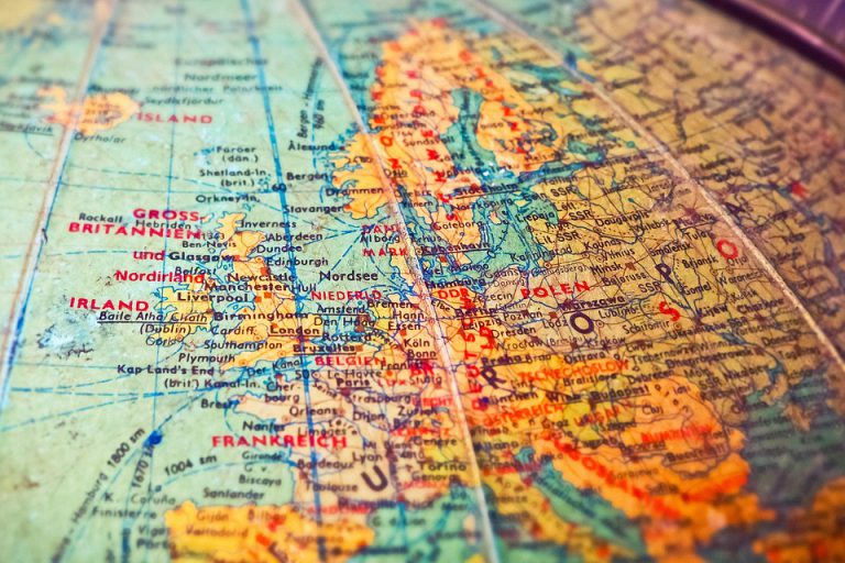 Partir étudier à l'étranger avec un programme européen
