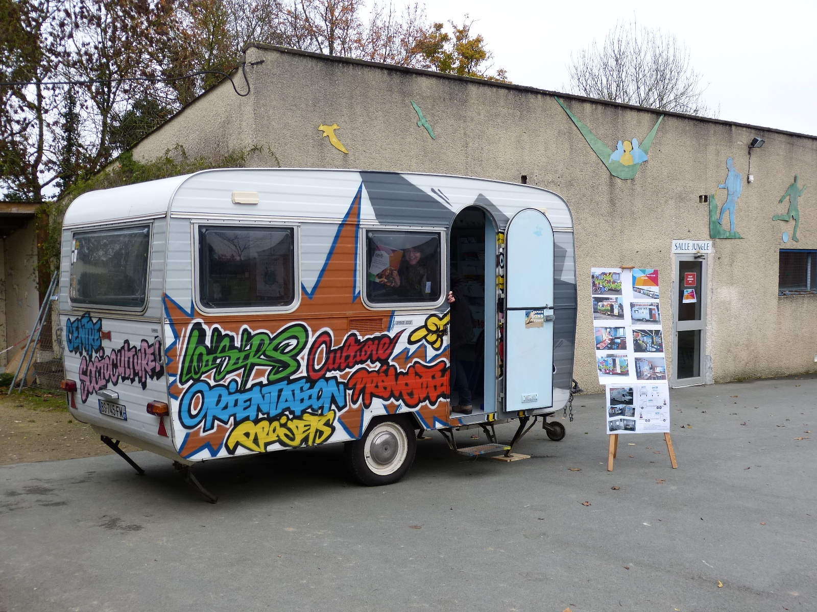 Une caravane pour informer les jeunes d’Orée d’Anjou