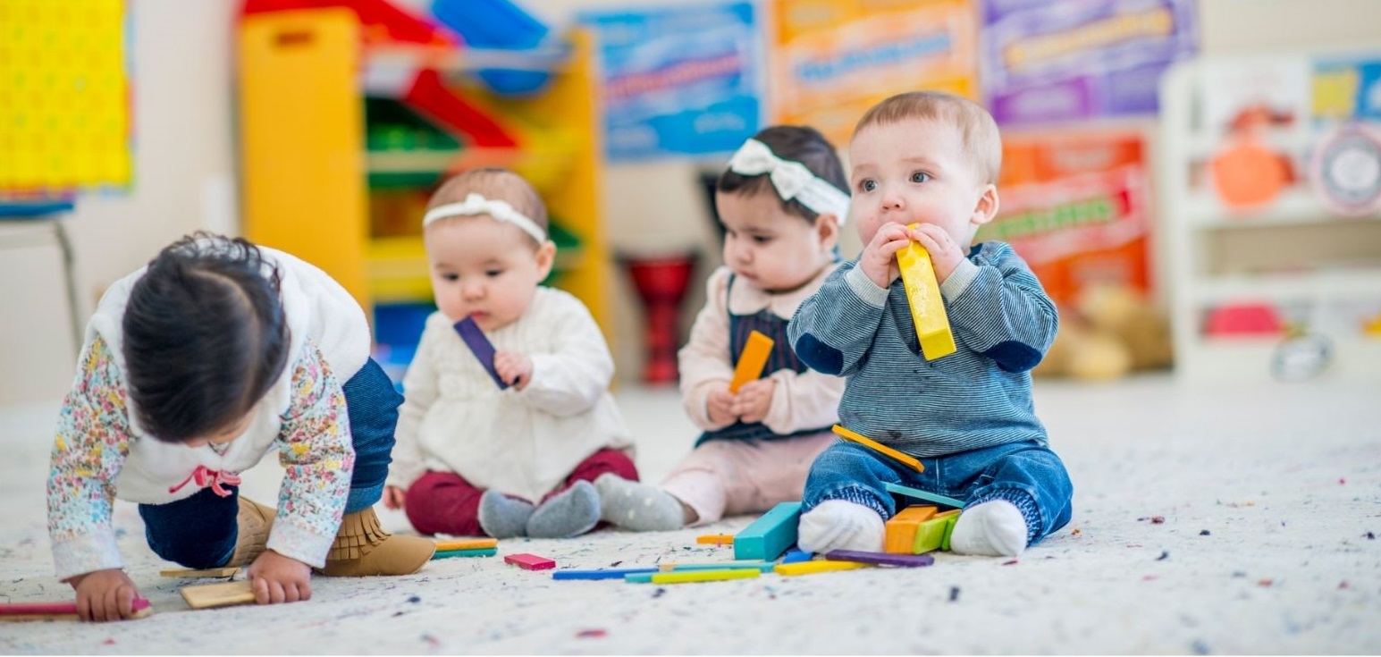 Élever un enfant : les aides financières possibles