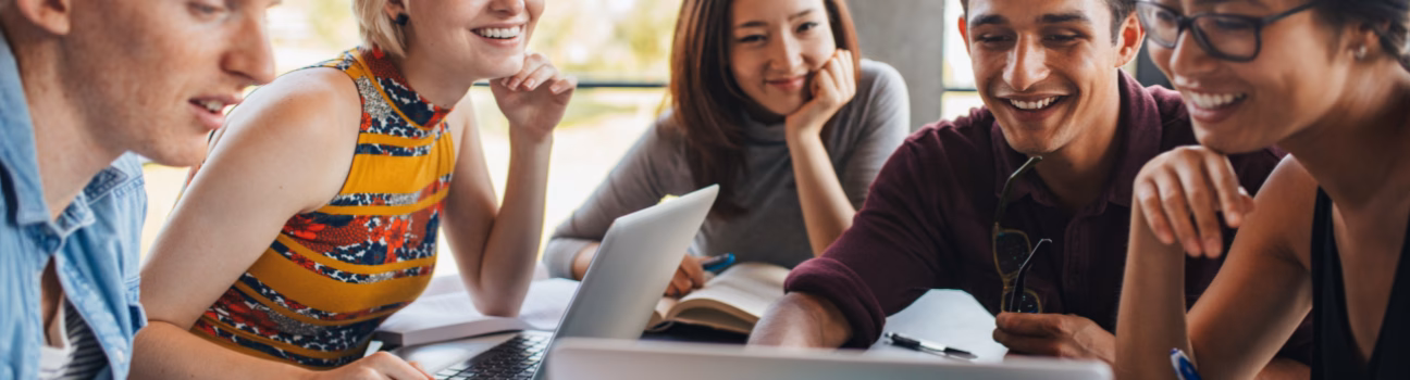 Parcoursup : c&rsquo;est le moment de compléter ton dossier et de confirmer tes voeux !